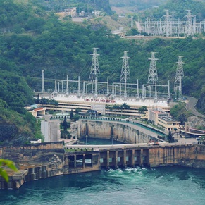 Hoa Binh Dam