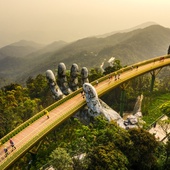 Danang Golden Bridge