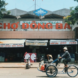 Dong Ba Market